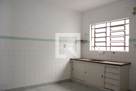 Cozinha de casa à venda com 4 quartos, 176m² em Vila Oratorio, São Paulo