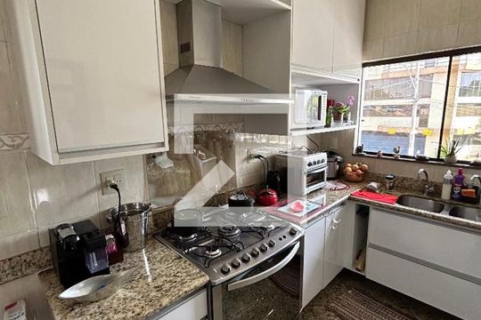 Casa 1 de casa para alugar com 6 quartos, 120m² em Alto da Lapa, São Paulo