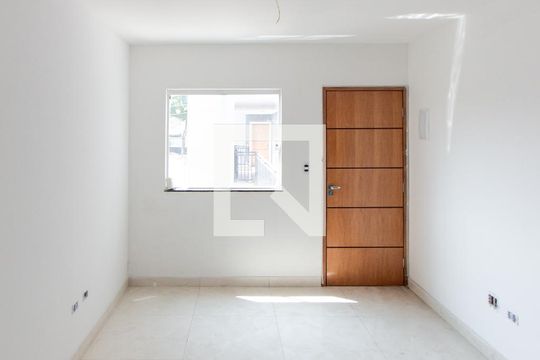 Sala   de apartamento à venda com 2 quartos, 43m² em Guapira, São Paulo
