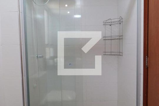 Banheiro da Suíte de apartamento para alugar com 3 quartos, 71m² em Jardim Palma Travassos, Ribeirão Preto