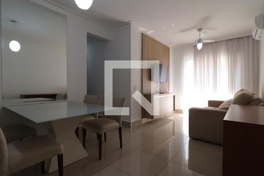 Sala de apartamento para alugar com 3 quartos, 71m² em Jardim Palma Travassos, Ribeirão Preto