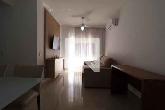 Sala de apartamento para alugar com 3 quartos, 71m² em Jardim Palma Travassos, Ribeirão Preto