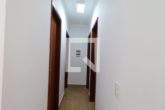 Quartos de apartamento para alugar com 3 quartos, 71m² em Jardim Palma Travassos, Ribeirão Preto