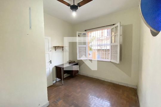Quarto 1 de casa à venda com 6 quartos, 200m² em Todos Os Santos, Rio de Janeiro