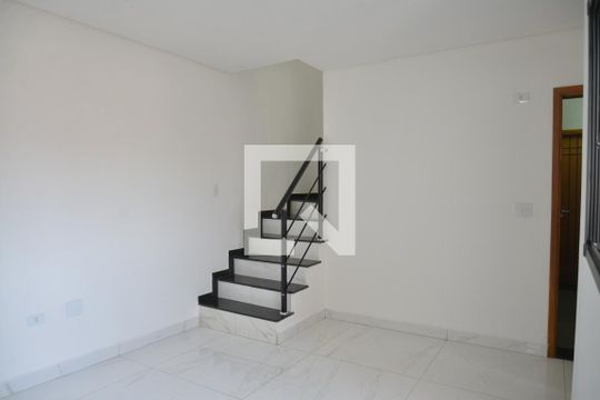 Sala de apartamento à venda com 2 quartos, 100m² em Vila Scarpelli, Santo André