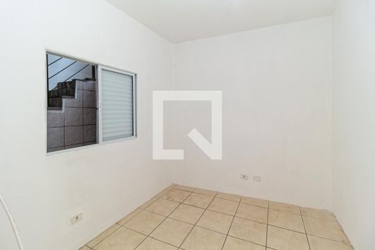Quarto 1 de casa para alugar com 2 quartos, 150m² em Chácara Seis de Outubro, São Paulo