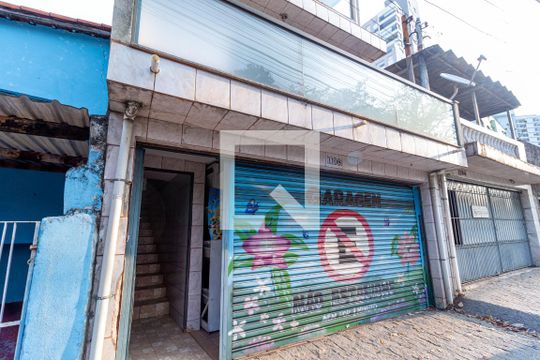 Fachada de casa para alugar com 2 quartos, 150m² em Chácara Seis de Outubro, São Paulo