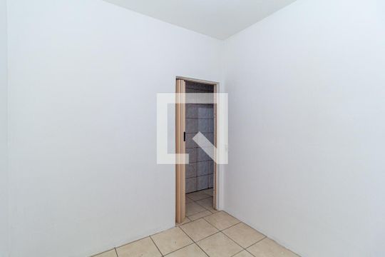 Quarto 2 de casa à venda com 2 quartos, 150m² em Chácara Seis de Outubro, São Paulo