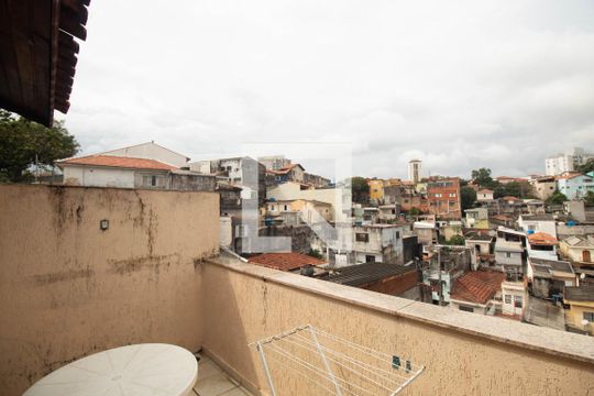Varanda do Quarto 2 de casa à venda com 3 quartos, 400m² em Vila Gustavo, São Paulo