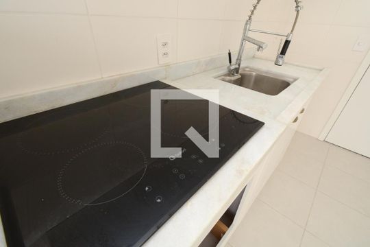 Detalhe da cozinha de apartamento à venda com 1 quarto, 27m² em Jardim Cidália, São Paulo