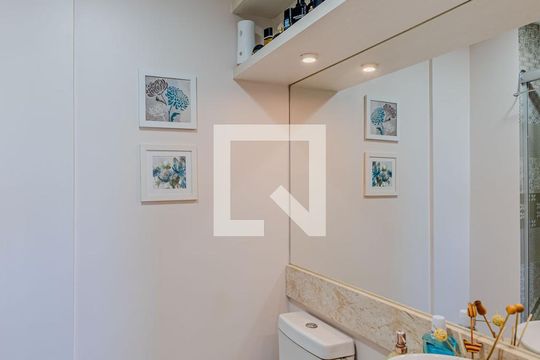 Banheiro do Corredor de apartamento à venda com 3 quartos, 89m² em Nonoai, Porto Alegre