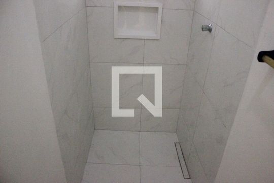 Banheiro de casa à venda com 3 quartos, 127m² em Vila Augusta, Guarulhos