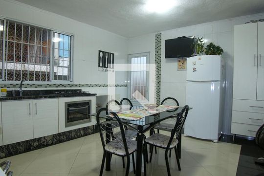 Cozinha de casa à venda com 3 quartos, 240m² em Chácara Mafalda, São Paulo