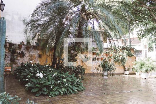 Quintal de casa à venda com 3 quartos, 150m² em Imirim, São Paulo