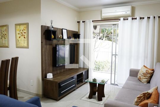Sala de apartamento à venda com 3 quartos, 97m² em Freguesia (jacarepaguá), Rio de Janeiro
