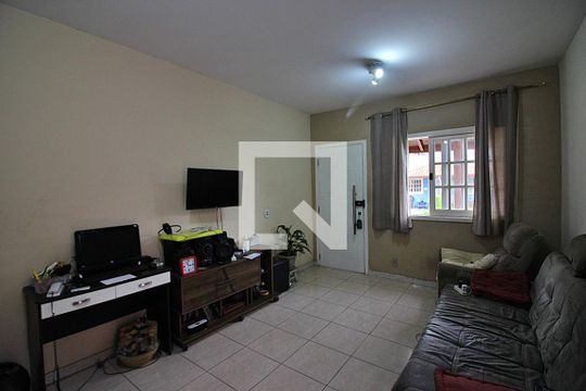 Sala  de casa de condomínio à venda com 3 quartos, 105m² em Taboão, São Bernardo do Campo
