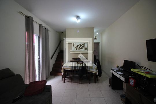 Sala  de casa de condomínio à venda com 3 quartos, 105m² em Taboão, São Bernardo do Campo