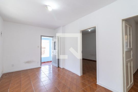Sala de casa à venda com 2 quartos, 314m² em Jardim Nordeste, São Paulo