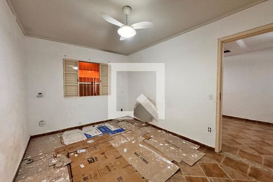 Quarto 1 de casa à venda com 3 quartos, 164m² em Utinga, Santo André