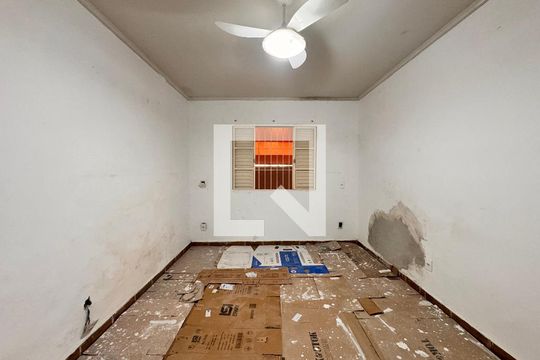 Quarto 1 de casa à venda com 3 quartos, 164m² em Utinga, Santo André