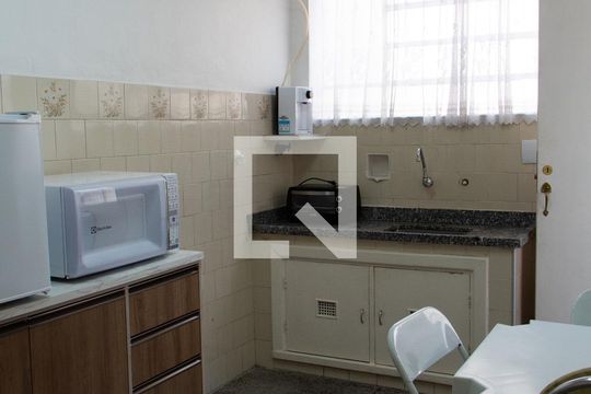 COZINHA de apartamento à venda com 4 quartos, 119m² em Centro, Campinas