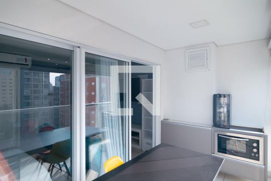 Studio de kitnet/studio para alugar com 1 quarto, 35m² em Consolação, São Paulo