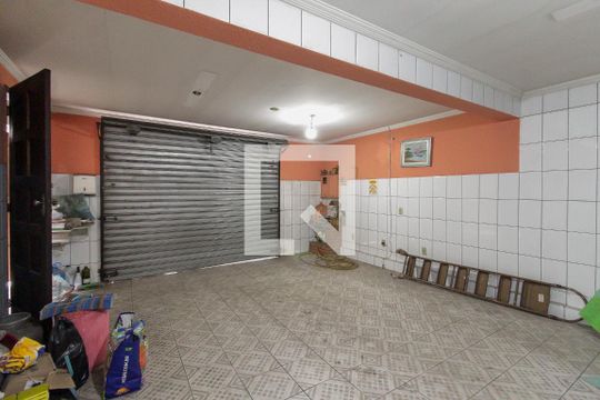 Garagem de casa à venda com 3 quartos, 120m² em Itaquera, São Paulo