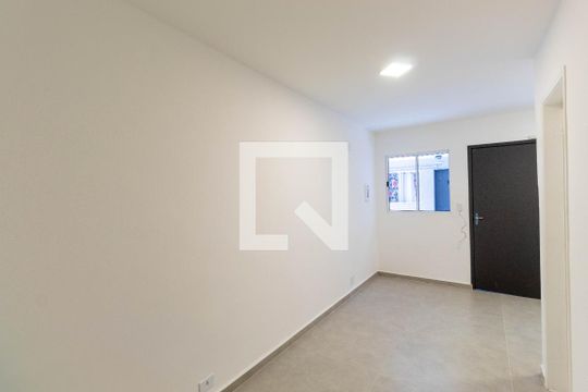 Sala/Cozinha de apartamento à venda com 1 quarto, 30m² em Vila Uniao (zona Leste), São Paulo