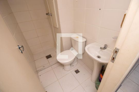 Banheiro de apartamento à venda com 2 quartos, 75m² em Jacarepaguá, Rio de Janeiro