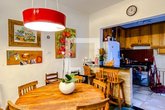 Cozinha de casa à venda com 3 quartos, 137m² em Água Rasa, São Paulo