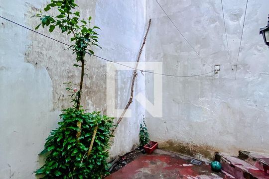 Área externa de casa à venda com 3 quartos, 137m² em Água Rasa, São Paulo