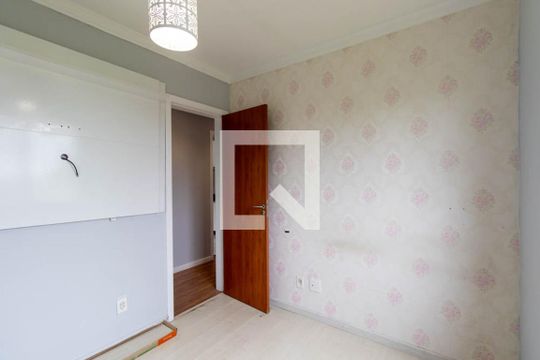 Quarto 3 de apartamento para alugar com 3 quartos, 52m² em Iná, São José dos Pinhais