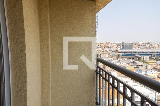 Varanda de apartamento à venda com 2 quartos, 45m² em Vila Tolstoi, São Paulo
