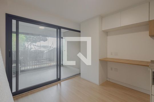 Studio de kitnet/studio para alugar com 1 quarto, 28m² em Sumaré, São Paulo