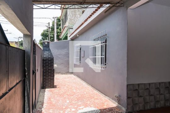 Varanda gourmet de casa para alugar com 2 quartos, 120m² em Penha Circular, Rio de Janeiro