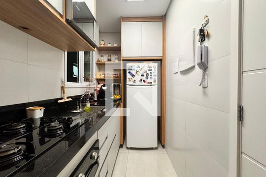 Cozinha de apartamento à venda com 2 quartos, 82m² em Cidade São Jorge, Santo André