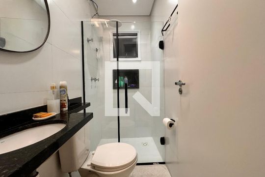 Banheiro da Suíte de apartamento à venda com 2 quartos, 82m² em Cidade São Jorge, Santo André