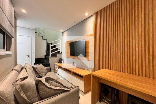 Sala de apartamento à venda com 2 quartos, 82m² em Cidade São Jorge, Santo André