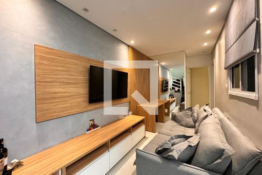 Sala de apartamento à venda com 2 quartos, 82m² em Cidade São Jorge, Santo André