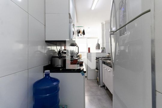 Cozinha de apartamento à venda com 2 quartos, 52m² em Cidade Nova Heliópolis, São Paulo