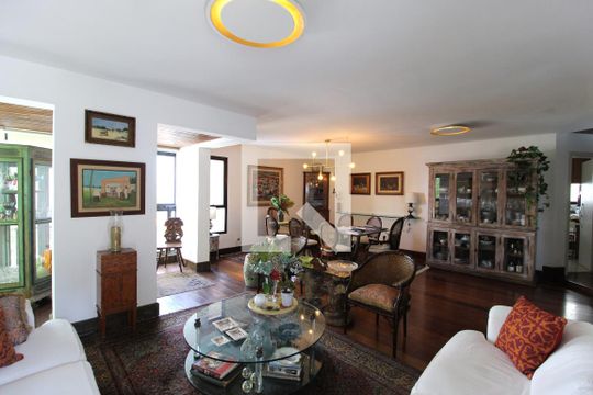Apartamento à venda com 4 quartos, 196m² em Vila Olímpia, São Paulo
