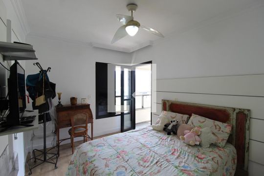 Quarto 1 de apartamento à venda com 4 quartos, 196m² em Vila Olímpia, São Paulo