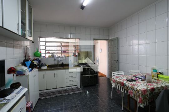 Cozinha de casa à venda com 3 quartos, 165m² em Vila Vitória, Santo André