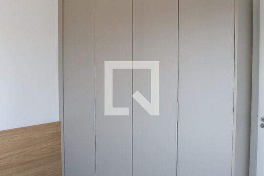 Quarto 1 de apartamento à venda com 2 quartos, 33m² em Barra Funda, São Paulo