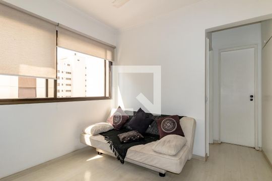 Sala de apartamento à venda com 1 quarto, 40m² em Moema, São Paulo