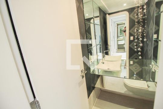 Lavabo de apartamento à venda com 4 quartos, 234m² em Jardim Anália Franco, São Paulo