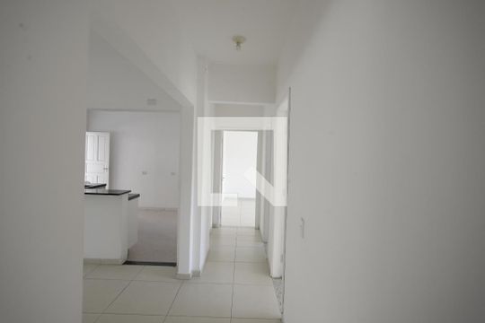 Corredor de apartamento para alugar com 3 quartos, 137m² em Cambuci, São Paulo