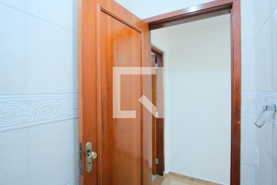 Lavabo de casa à venda com 3 quartos, 180m² em Vila Carrão, São Paulo