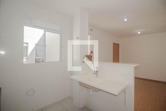 Cozinha de apartamento à venda com 2 quartos, 40m² em Morro Santana, Porto Alegre