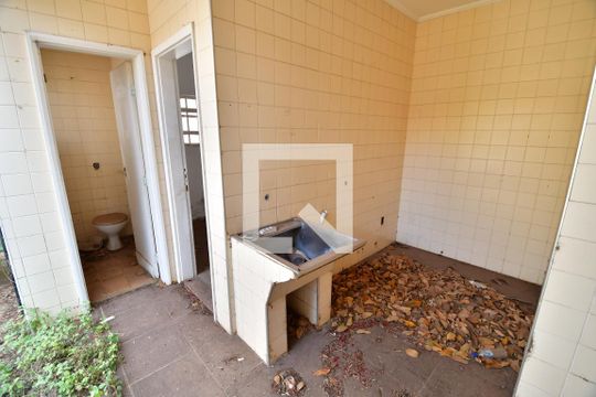 Área de Serviço de casa à venda com 3 quartos, 450m² em Jardim Bonfim, Campinas